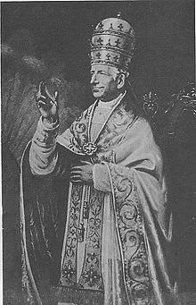 Leone XIII con il triregno. 